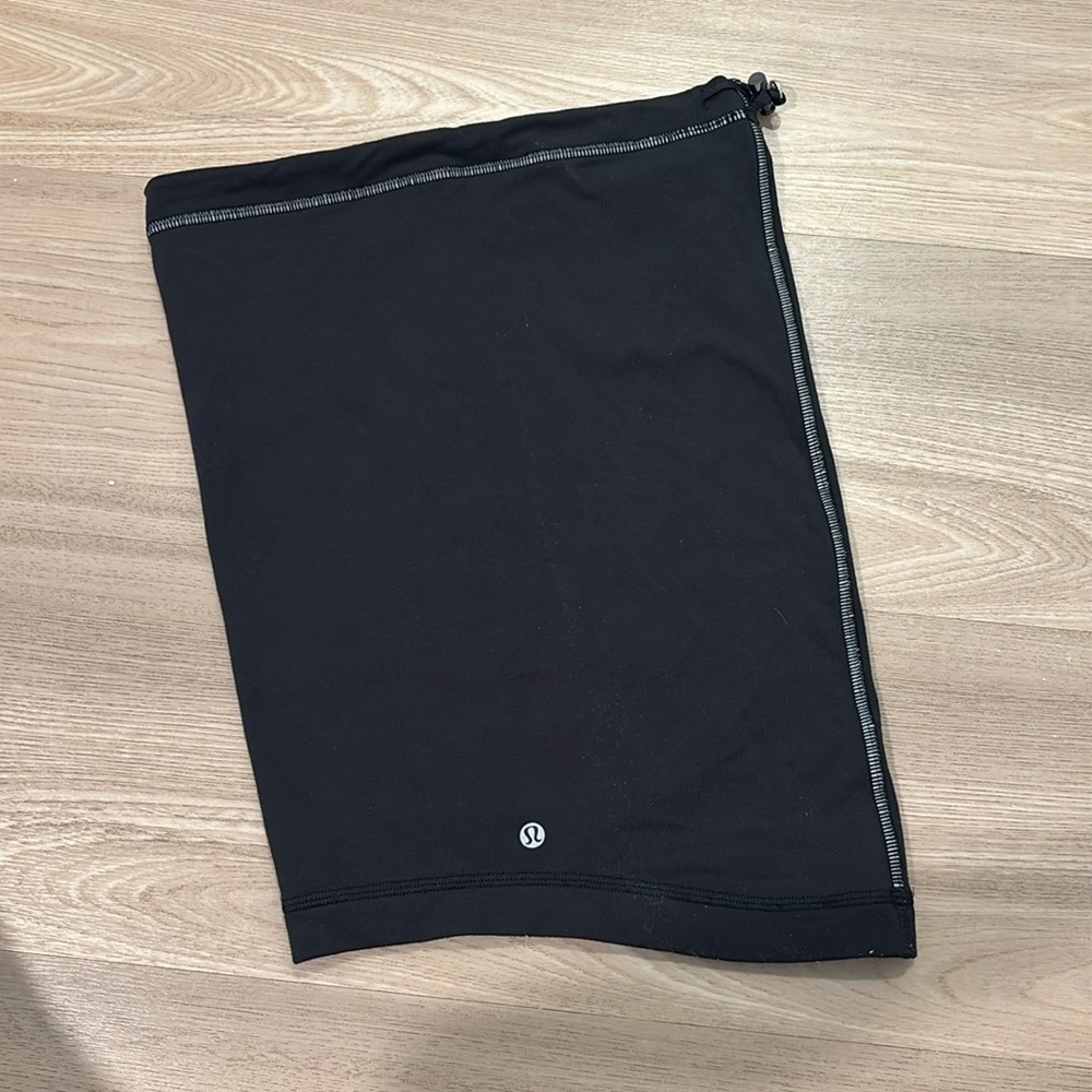 Lululemon Face guard/neck wrap